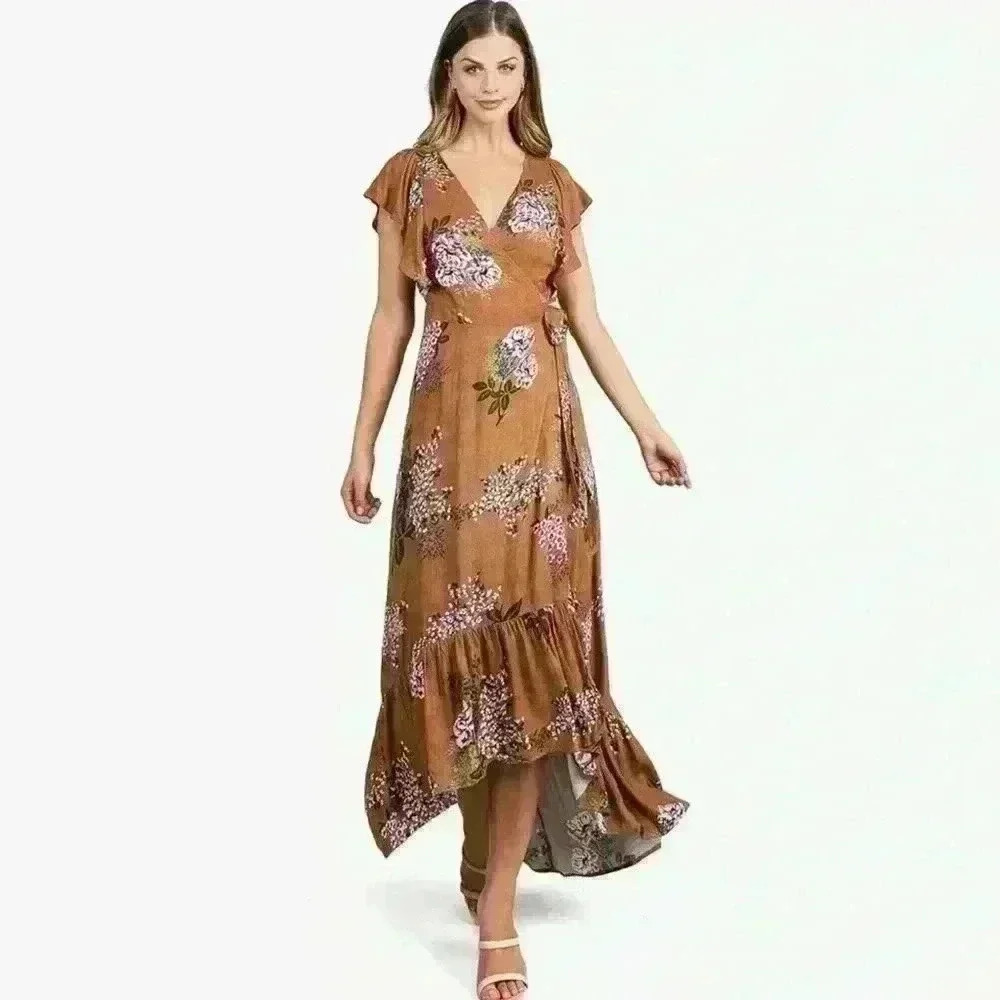Lovestitch Brown Flutter Sleeve Maxi Dress - Picture 2 of 9